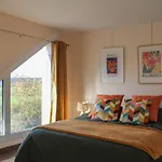 Le Clos Des Cigognes - Architect-designed House Near Omaha * Trevieres