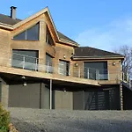 Holiday home Le Clos Des Cigognes - Architect-designed House Near Omaha *