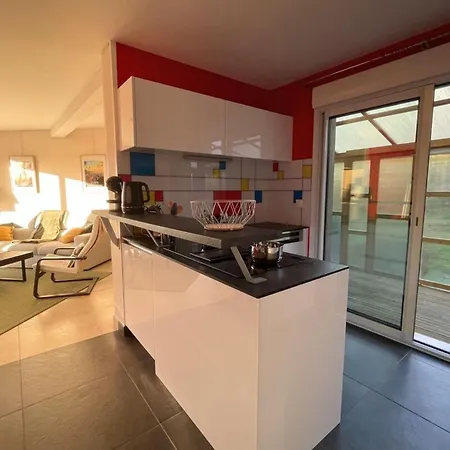 Le Clos Des Cigognes - Architect-designed House Near Omaha Сasa de vacaciones *