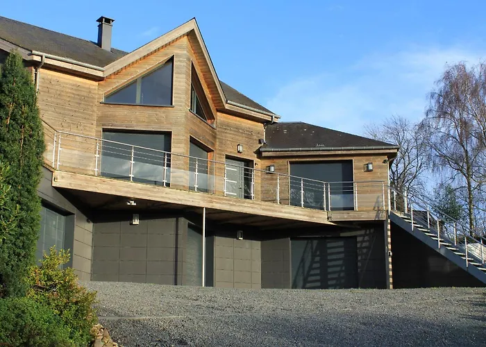 Holiday home Le Clos Des Cigognes - Architect-designed House Near Omaha *